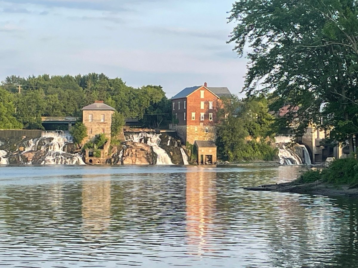 Lake champlain resorts